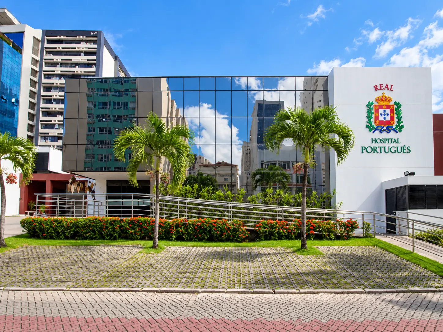 Fachada do Real Hospital Português em Recife